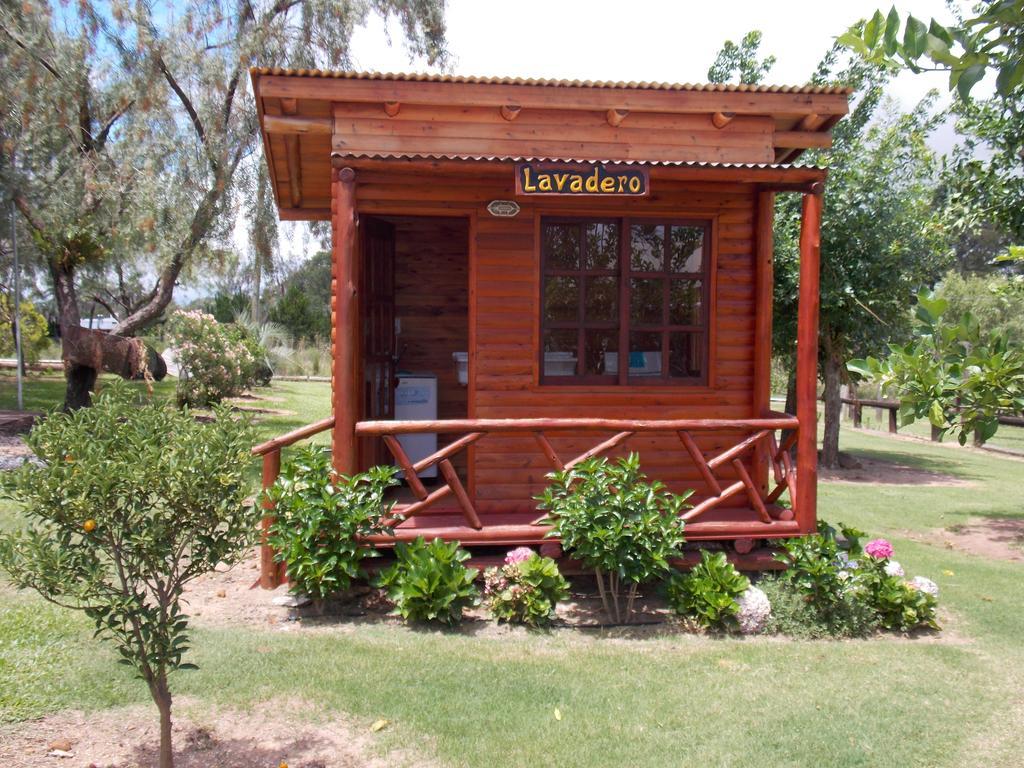 Hotel Y Cabanas Dakota Concordia Esterno foto